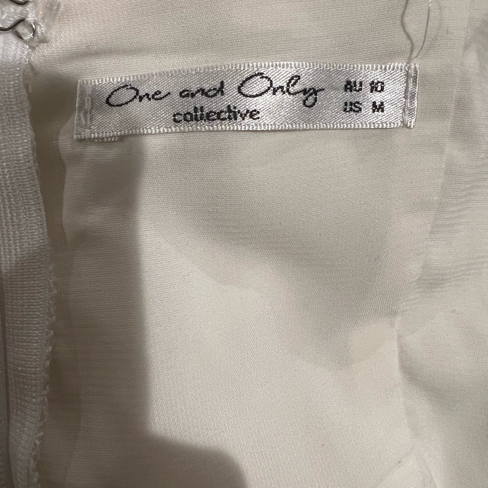 White satin side tie dress - Picture 3 of 4